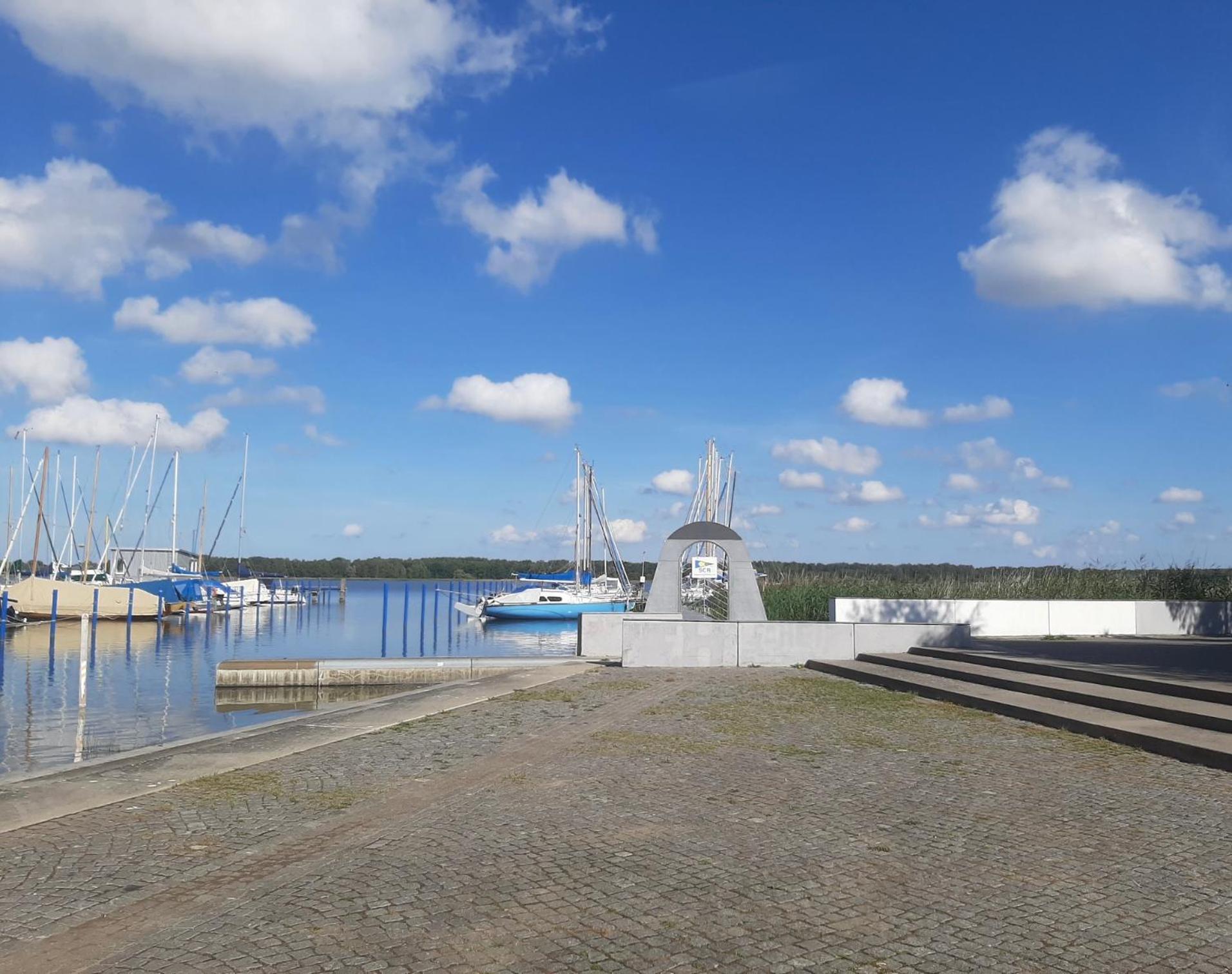 Hotel Perle Am Bodden Ribnitz-Damgarten Bagian luar foto